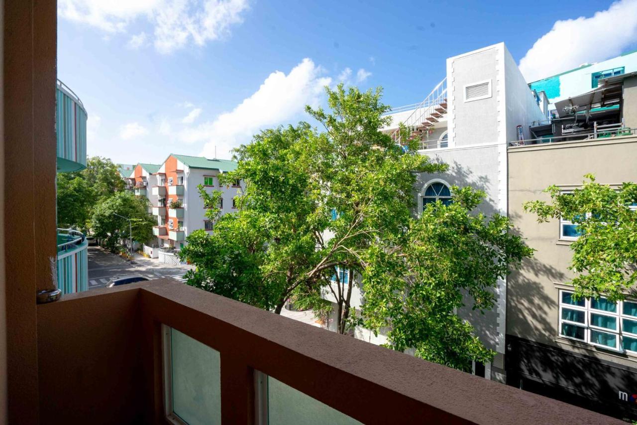 Noomoo Hulhumale Hotel Buitenkant foto